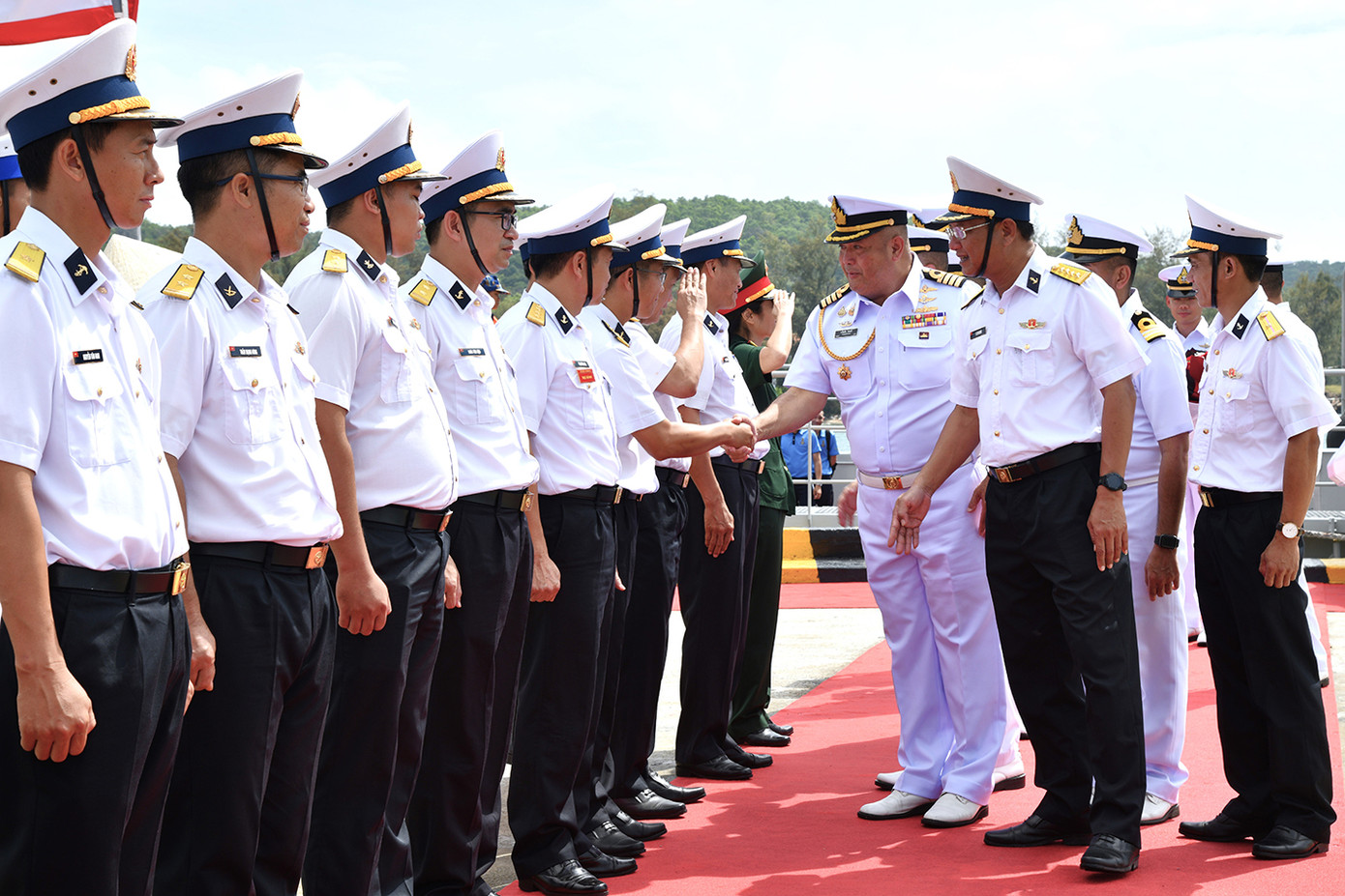 Lễ đón đoàn công tác Vùng 1 Hải quân Hoàng gia Thái Lan tại quân cảng Bộ Tư lệnh Vùng 5 Hải quân.