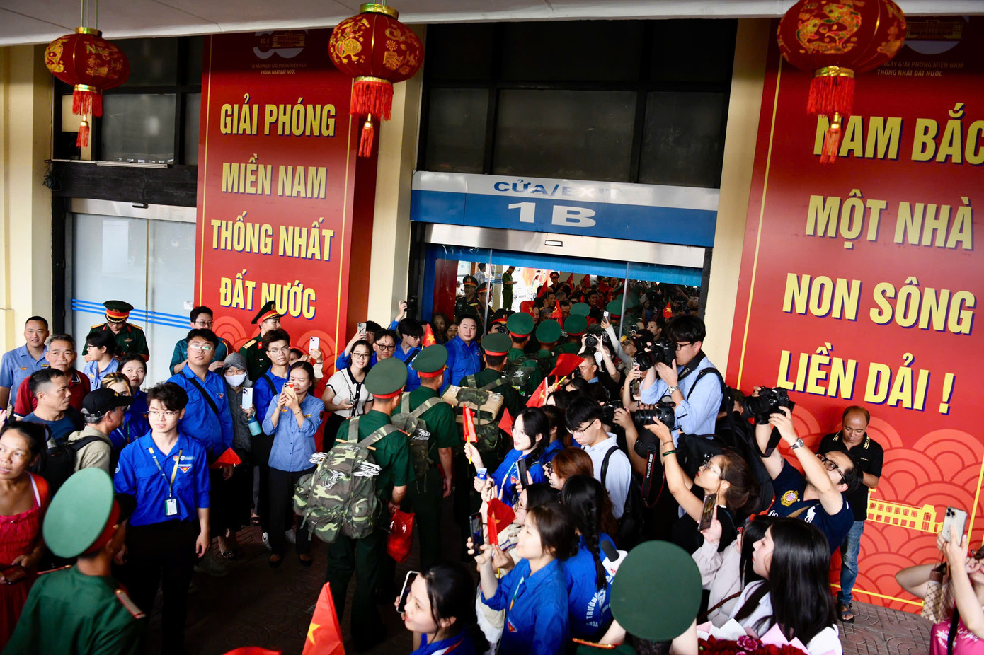 Trong ngày 6/6, hơn 1.600 quân nhân sẽ tới ga Hà Nội trên ba chuyến tàu xuất phát từ ga Tam Kỳ và ga Sài Gòn.