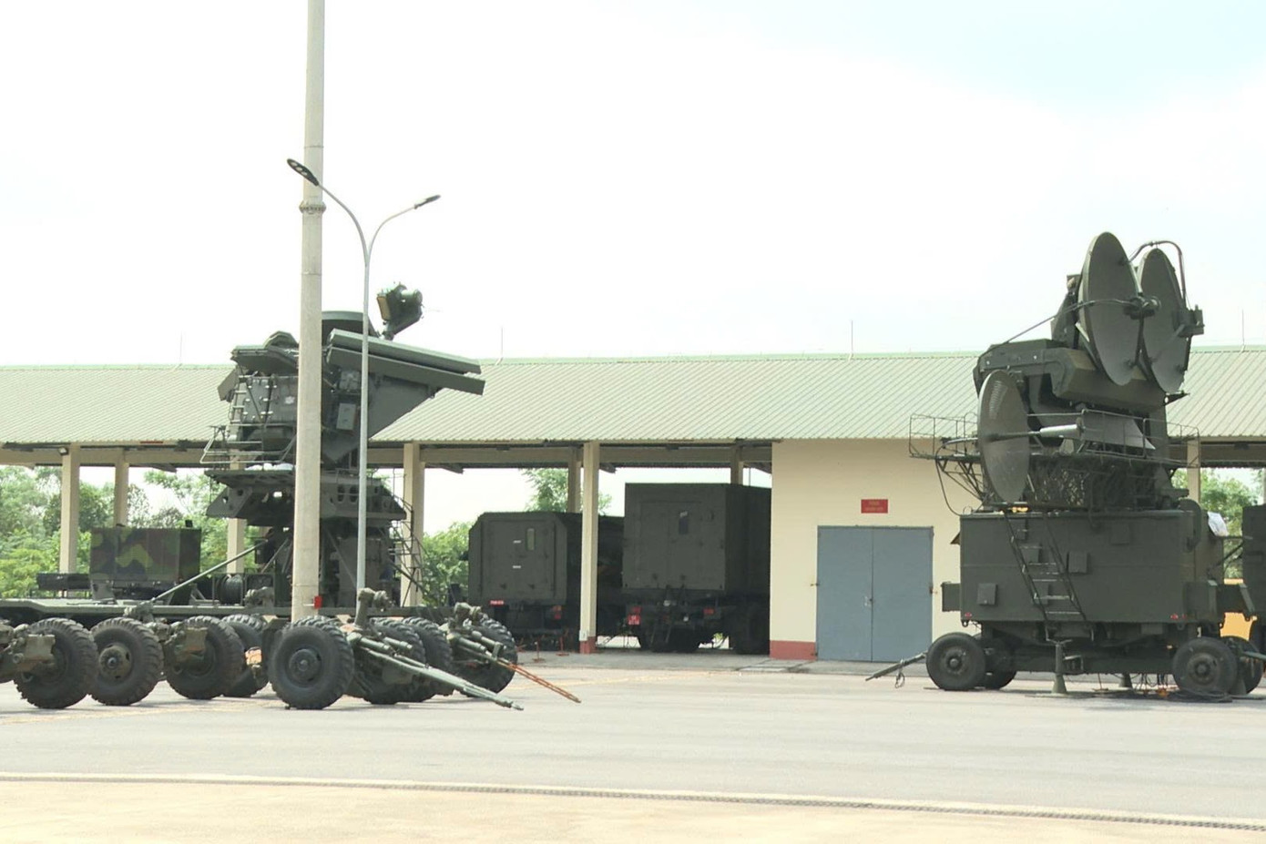 Theo Tổng cục Hậu cần - Kỹ thuật, thời gian qua, các đơn vị của Bộ Quốc phòng đã chủ động làm tốt công tác chuẩn bị trang bị, kỹ thuật cho các phương tiện phục vụ nhiệm vụ A80.