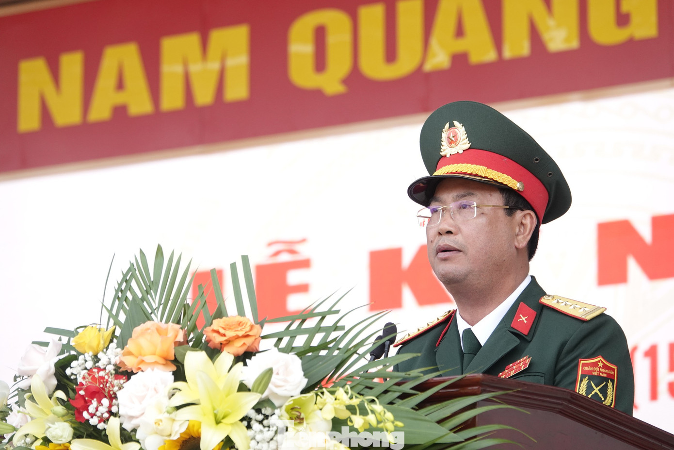 Trong diễn văn kỷ niệm, Đại tá Nguyễn Trung Hiếu - Phó Hiệu trưởng, Phụ trách nhà trường đã ôn lại chặng đường 80 năm hết sức vẻ vang và rất đỗi tự hào của Trường Sĩ quan Lục quân 1 - Đơn vị Anh hùng Lực lượng vũ trang nhân dân và được Bác Hồ, Đảng, Nhà nước tặng nhiều phần thưởng cao quý.