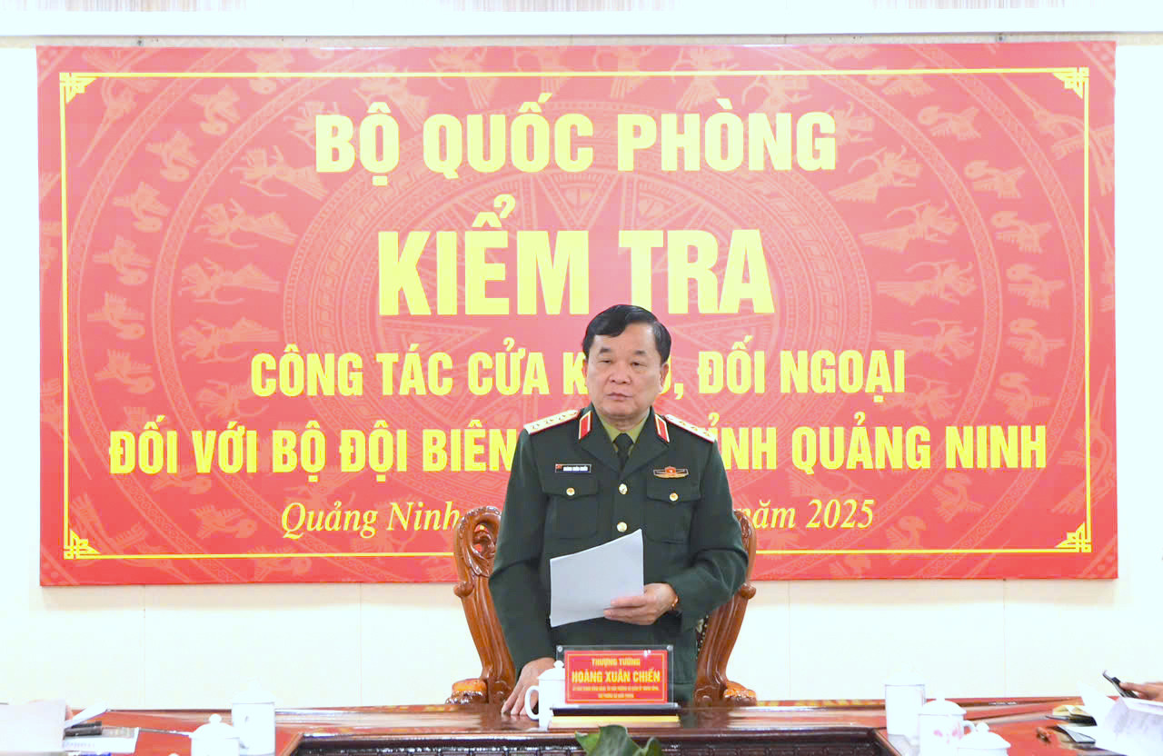 Thượng tướng Hoàng Xuân Chiến - Thứ trưởng Bộ Quốc phòng.