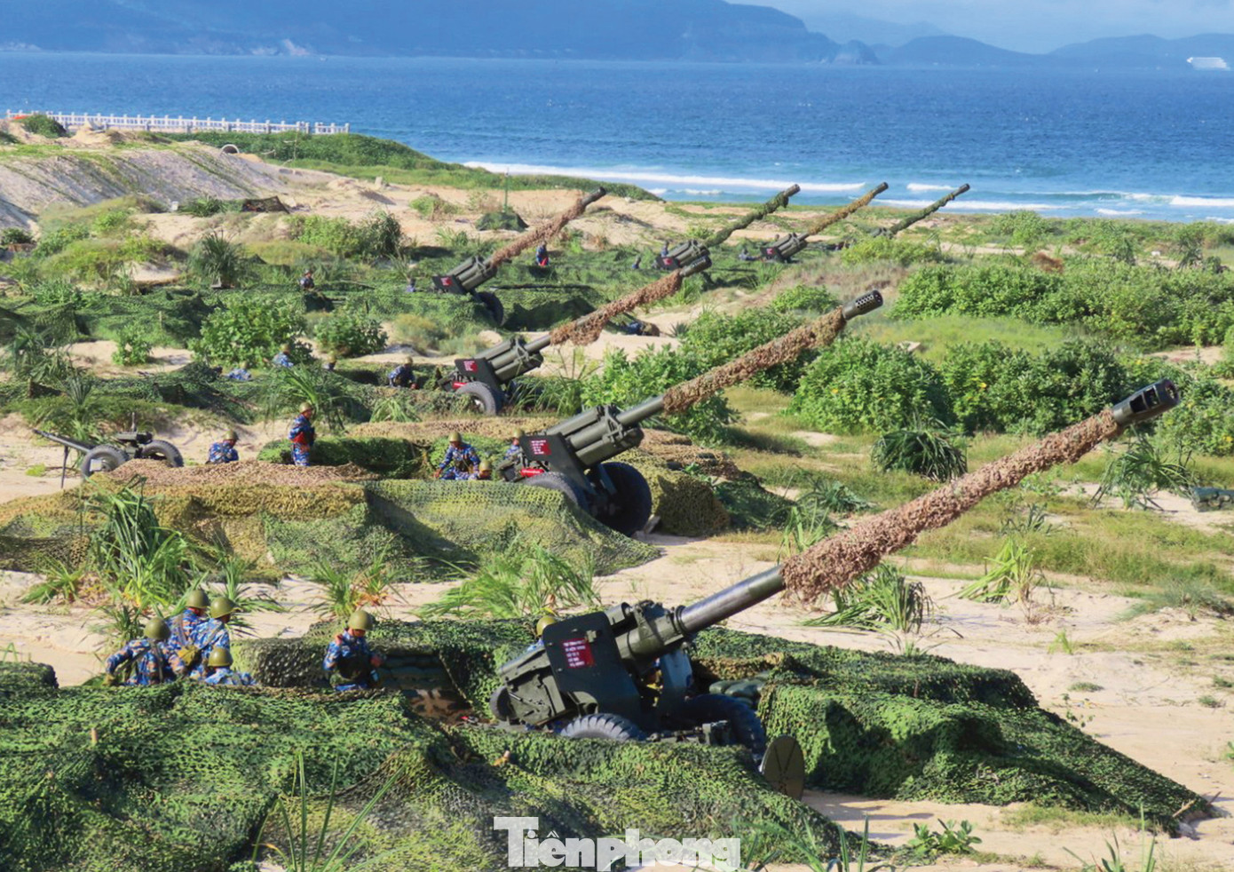 Bộ đội Vùng 4 Hải quân huấn luyện sẵn sàng chiến đấu.