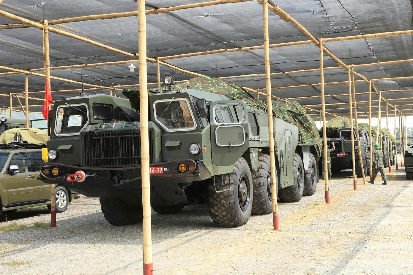 Theo Tổng cục Hậu cần - Kỹ thuật, thời gian qua, các đơn vị của Bộ Quốc phòng đã chủ động làm tốt công tác chuẩn bị trang bị, kỹ thuật cho các phương tiện phục vụ nhiệm vụ A80.