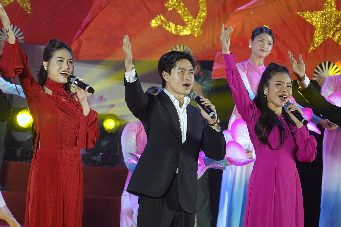 Chương trình đã mang lại không khí sôi nổi và góp phần giáo dục truyền thống cho tuổi trẻ các đơn vị trong dịp mừng sinh nhật Đoàn.