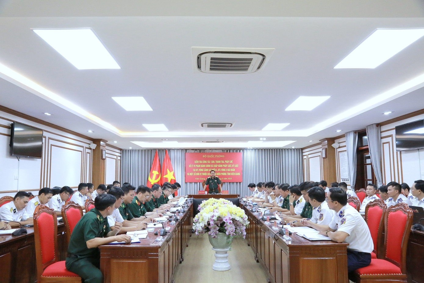 Quang cảnh buổi kiểm tra.