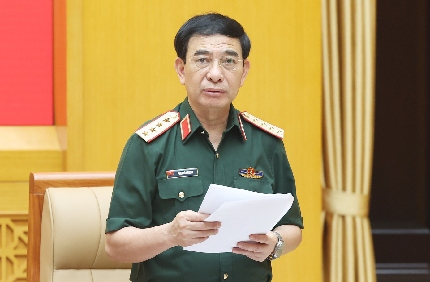 Đại tướng Phan Văn Giang phát biểu tại hội nghị.