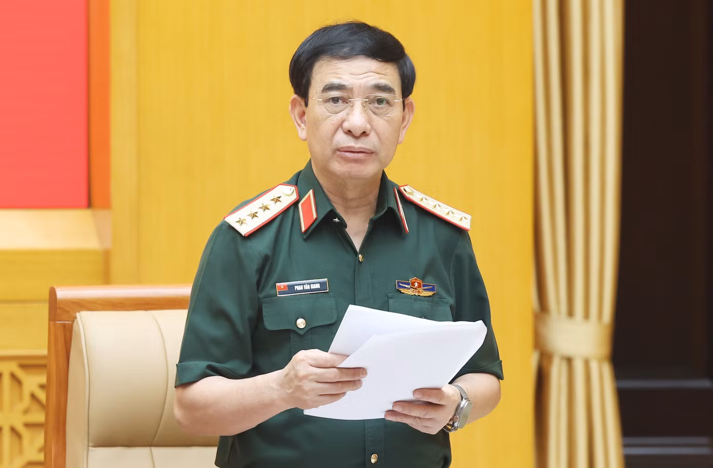 Đại tướng Phan Văn Giang phát biểu tại hội nghị.