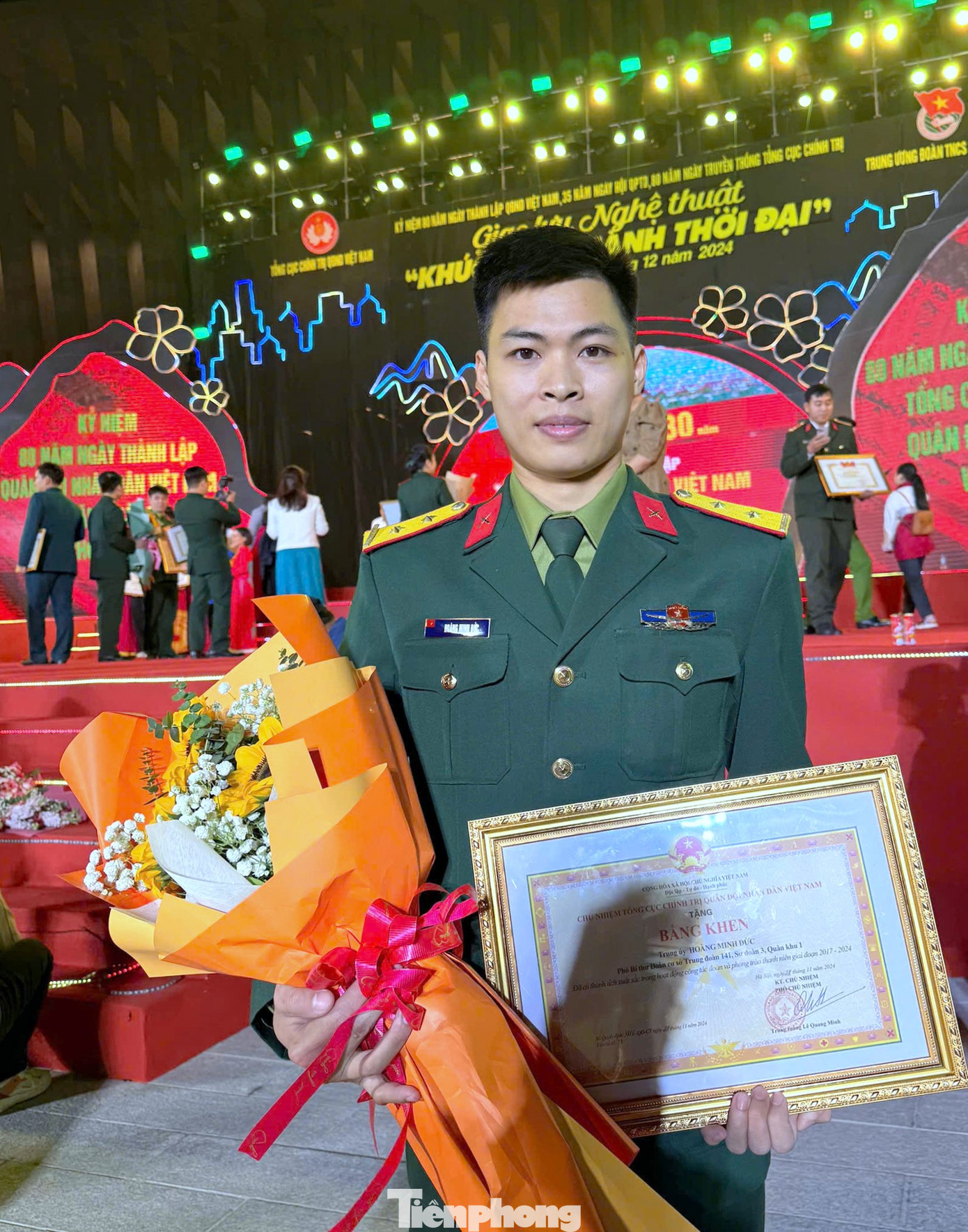 Trung úy Hoàng Minh Đức Trung úy Hoàng Minh Đức