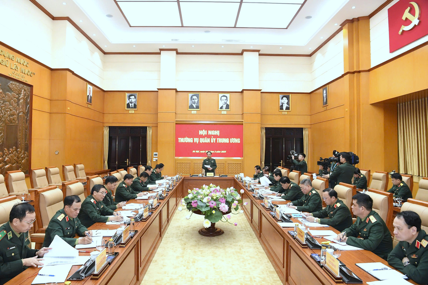 Các đại biểu dự hội nghị, sáng 22/3. Các đại biểu dự hội nghị, sáng 22/3.