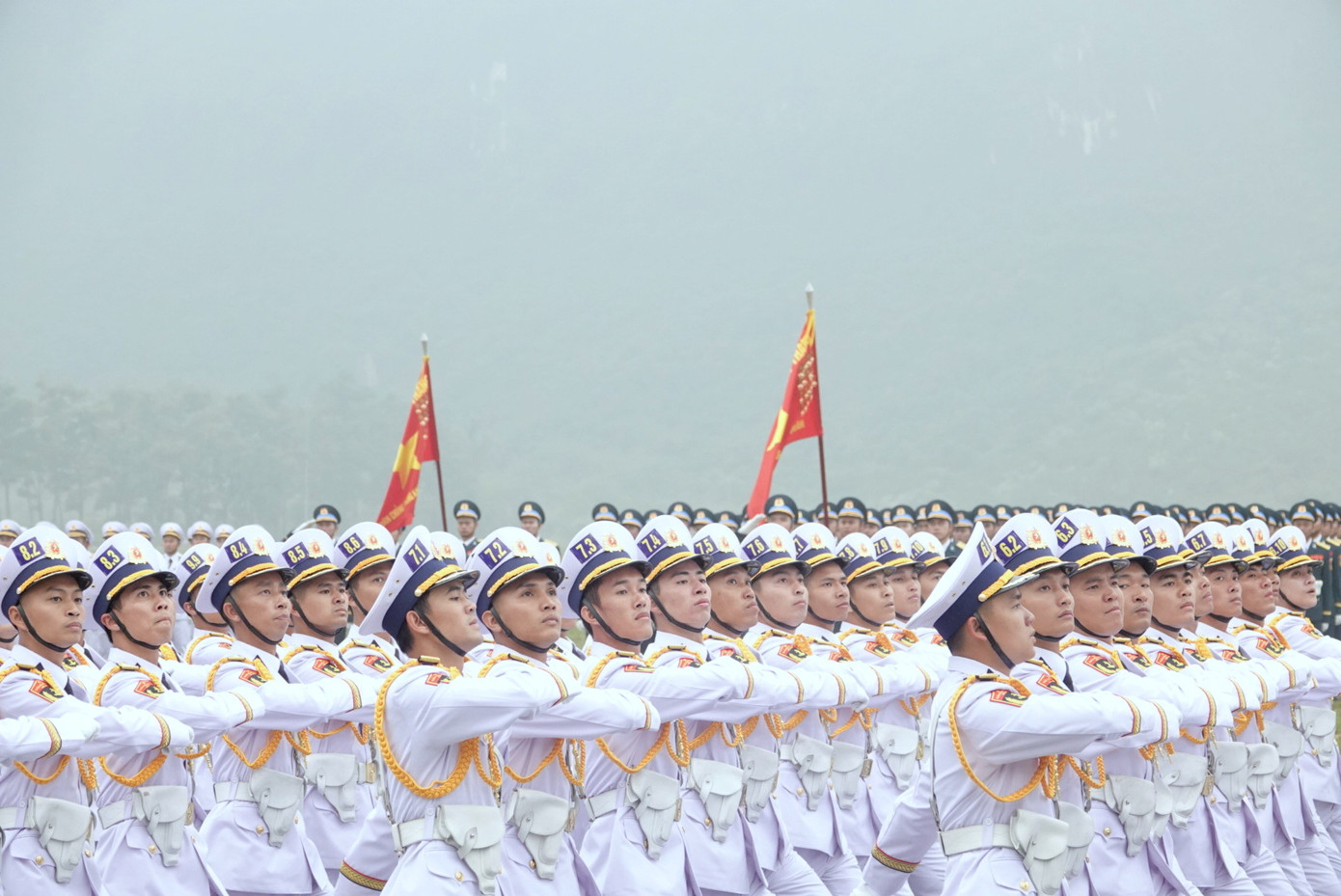 Các Khối sĩ quan Lục quân, sĩ quan Hải quân và sĩ quan Phòng không - Không quân. Các Khối sĩ quan Lục quân, sĩ quan Hải quân và sĩ quan Phòng không - Không quân.