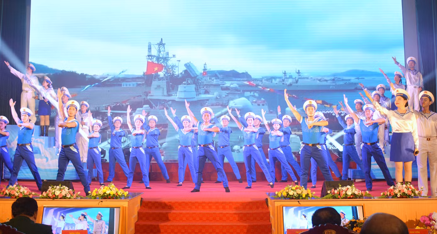 Chương trình văn nghệ tại buổi lễ.