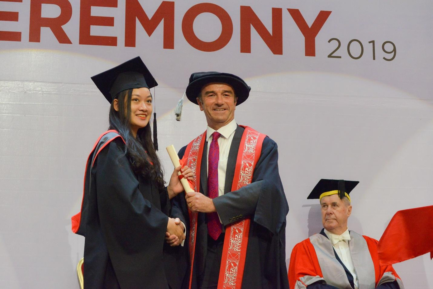 BUV trở thành điểm sáng trong việc góp phần xây dựng nhận thức về thương hiệu Anh Quốc tại Việt Nam, minh chứng cho tiêu chuẩn giáo dục và giá trị của bằng cấp Anh Quốc BUV trở thành điểm sáng trong việc góp phần xây dựng nhận thức về thương hiệu Anh Quốc tại Việt Nam, minh chứng cho tiêu chuẩn giáo dục và giá trị của bằng cấp Anh Quốc