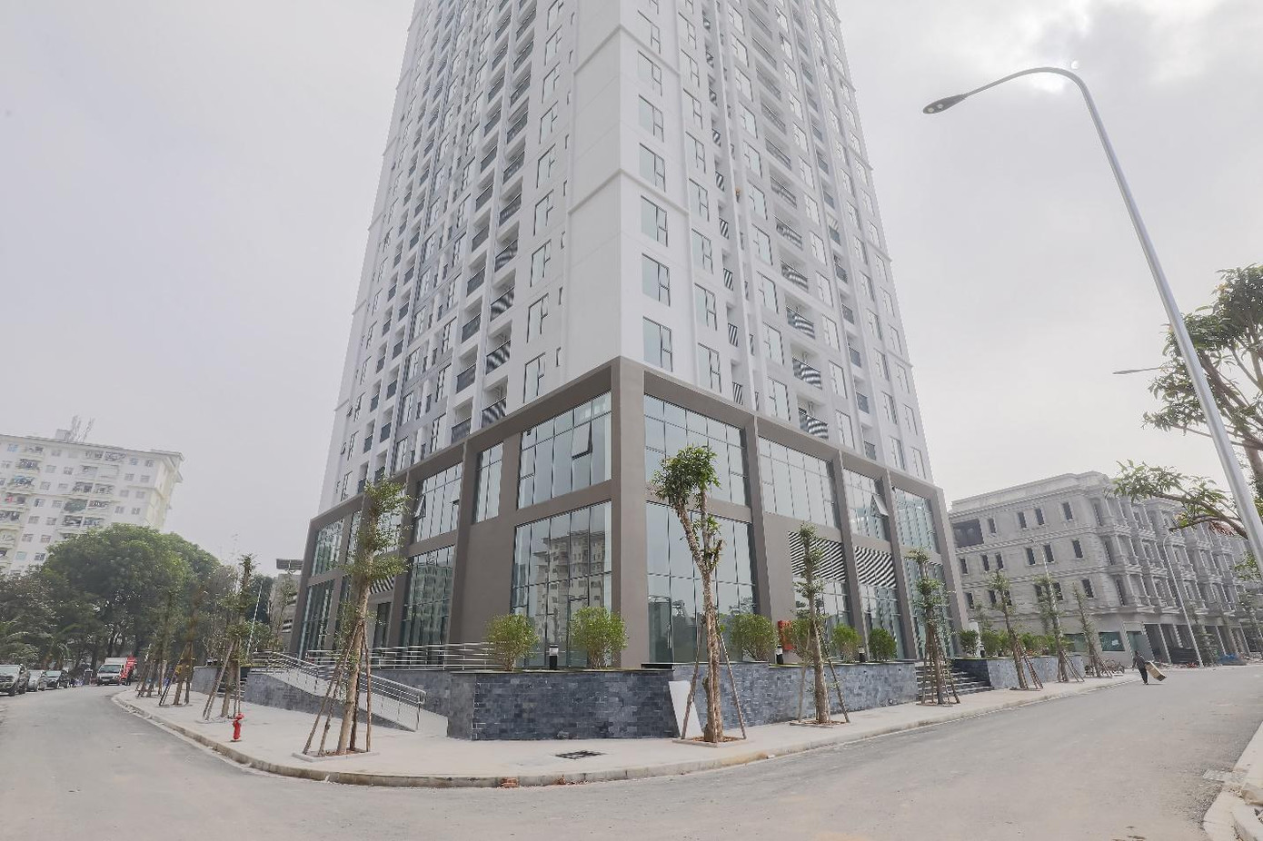 Tòa DV02 dự án Rose Town đã đi vào sử dụng, tòa DV03 đang hoàn thiện để bàn giao cho cư dân