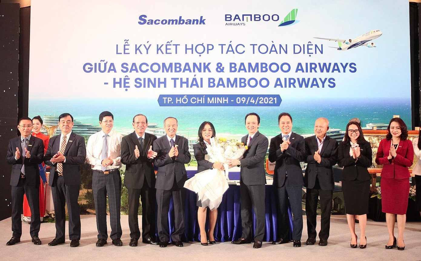 Sacombank và Bamboo Airways ký kết hợp tác toàn diện vào tháng 4/2021 Sacombank và Bamboo Airways ký kết hợp tác toàn diện vào tháng 4/2021