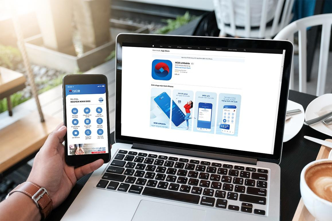 Khách hàng trải nghiệm ngân hàng số NCB izimobile