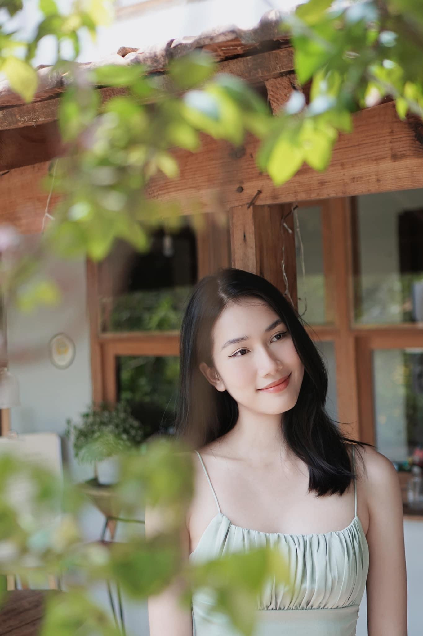 Á hậu Phương Anh khoe trọn làn da trắng ngần 'không tì vết' vô cùng quyến rũ. Á hậu Phương Anh khoe trọn làn da trắng ngần 'không tì vết' vô cùng quyến rũ.