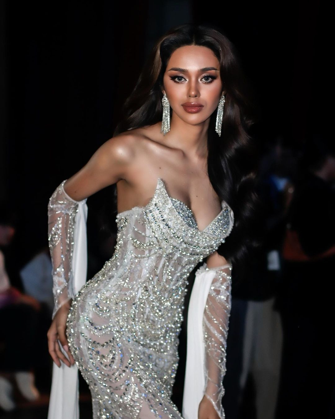 Năm 2023, người đẹp dự thi Hoa hậu Hòa bình Campuchia để giành tấm vé tham dự Hoa hậu Hòa bình Quốc tế tổ chức ở Việt Nam. Dù được đánh giá cao, người đẹp chỉ giành ngôi vị Á hậu 2. Trong đêm chung kết, Leakena In khóc nức nở khi không thể chạm tới vương miện.