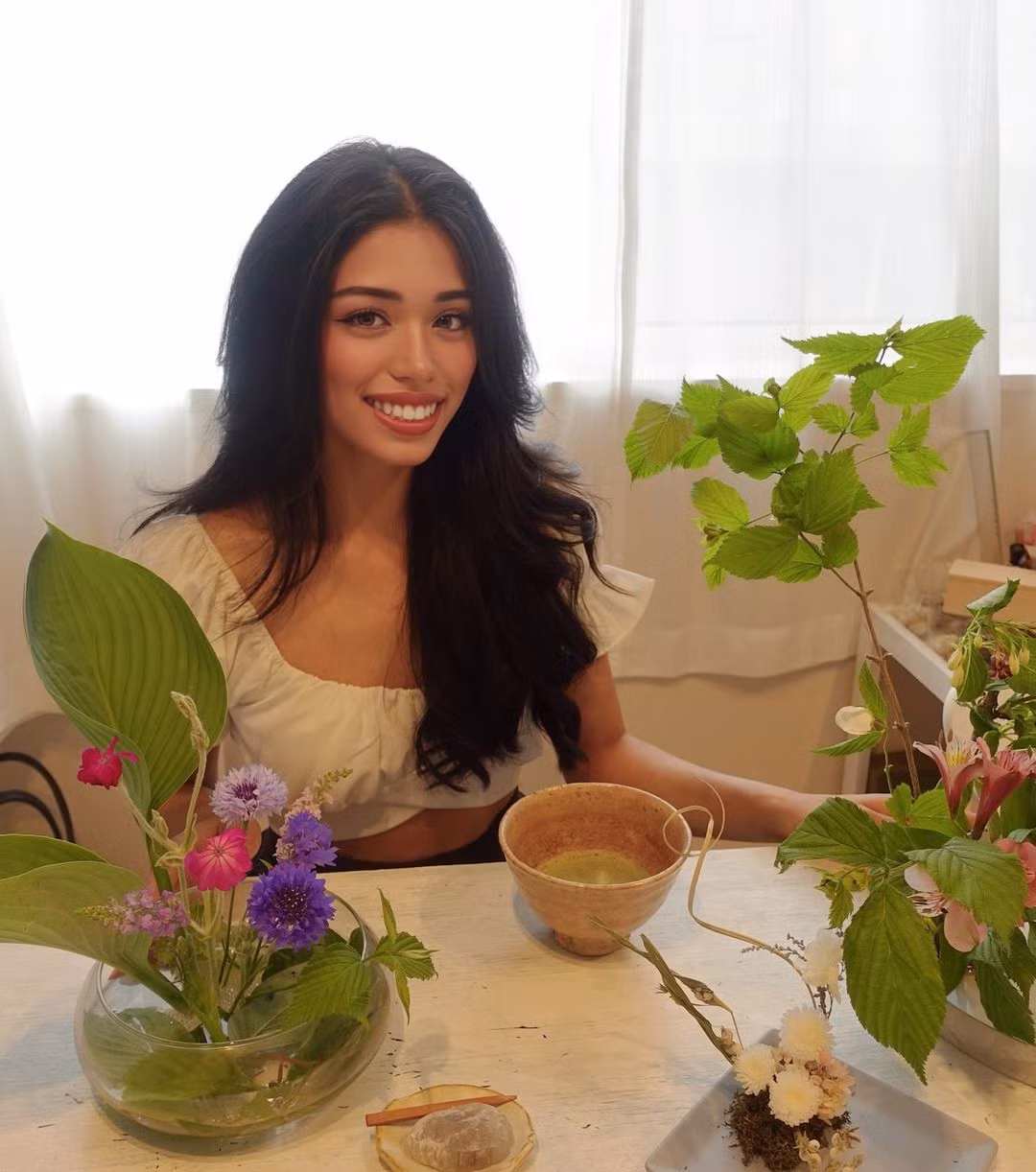 Tuy nhiên, nhiều năm gần đây, Nhật Bản trở nên mờ nhạt ở Miss Universe. Các thí sinh của quốc gia này thường bị nhận xét mờ nhạt, thiếu cá tính.