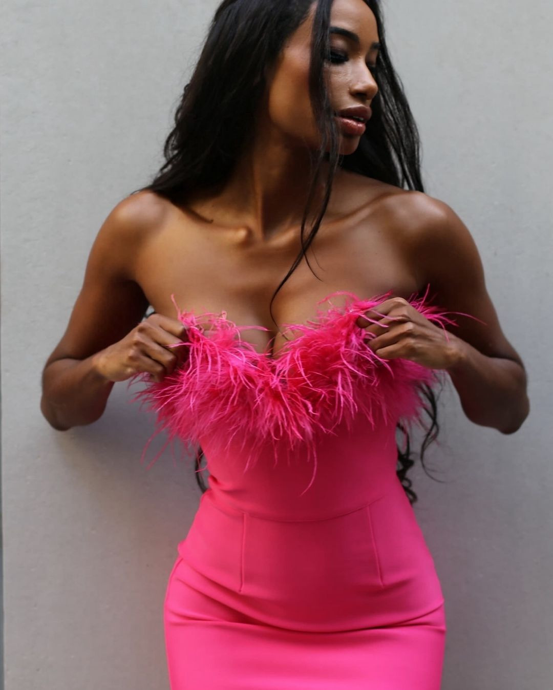 Milla Vieira từng đại diện Brazil tham dự Hoa hậu Siêu quốc gia 2014 nhưng không giành thành tích.