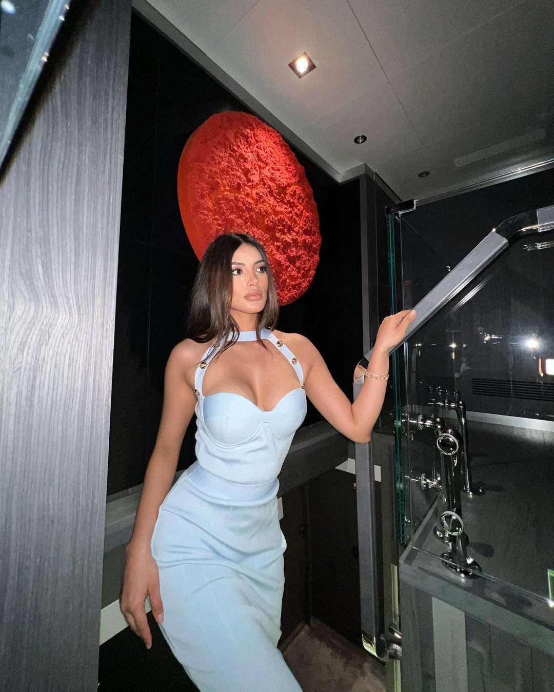 Năm nay, Mexico là nước chủ nhà nên đại diện của nước này nhận được sự quan tâm của fan sắc đẹp. Hoa hậu Hoàn vũ Mexico 2024 có sự tham dự của 33 thí sinh, trong đó nhiều người đẹp có kinh nghiệm thi nhan sắc.