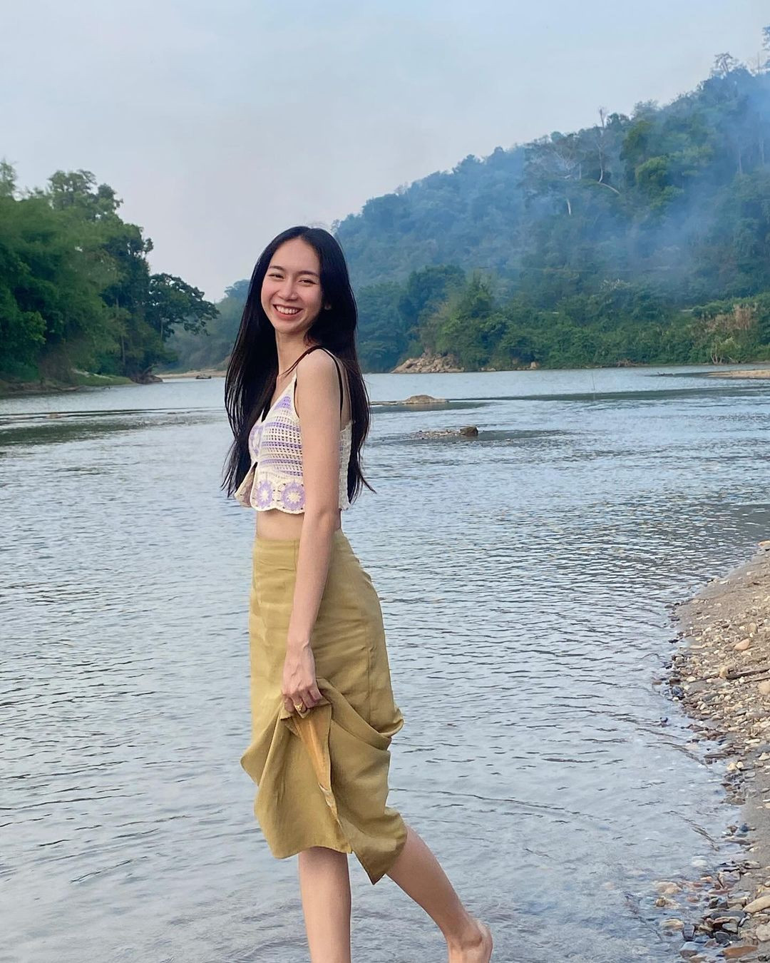 Năm ngoái, đại diện Lào tại cuộc thi Hoa hậu Trái Đất 2023 tổ chức ở Việt Nam là người đẹp Nuolao Wamenglor nhưng không giành thành tích. Lào cũng có thành tích mờ nhạt ở sân chơi Miss Earth.