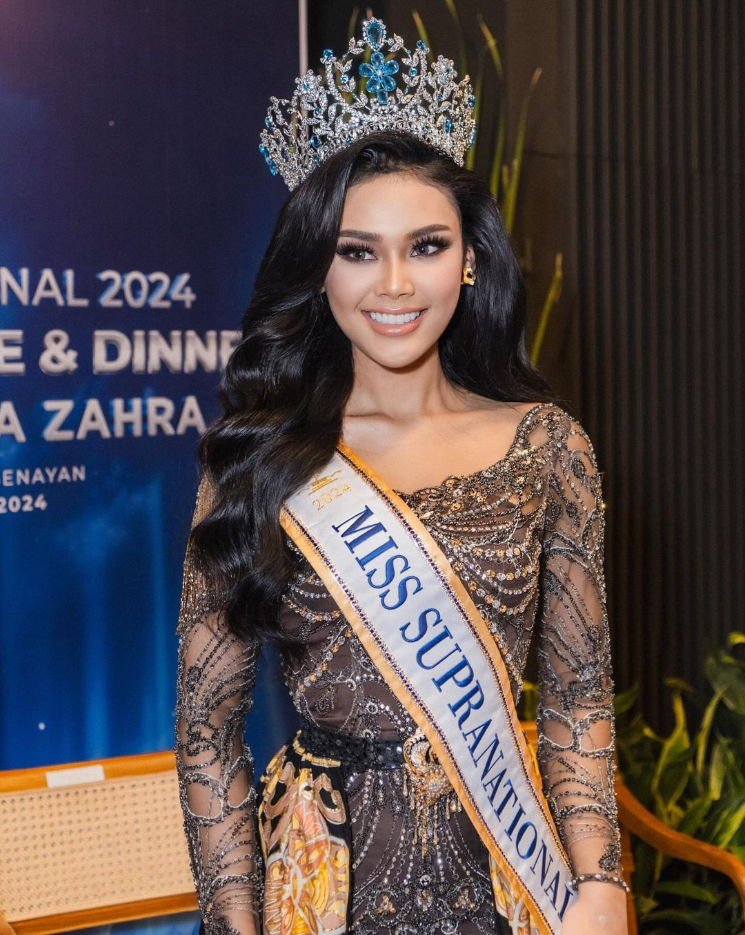 Chiến thắng của Harashta Haifa Zahra khiến fan Indonesia vui mừng nhưng lại vướng tranh cãi từ khán giả quốc tế. Cô bị cho rằng không xứng đáng, nhan sắc kém cạnh so với những người đẹp còn lại trong top 5.