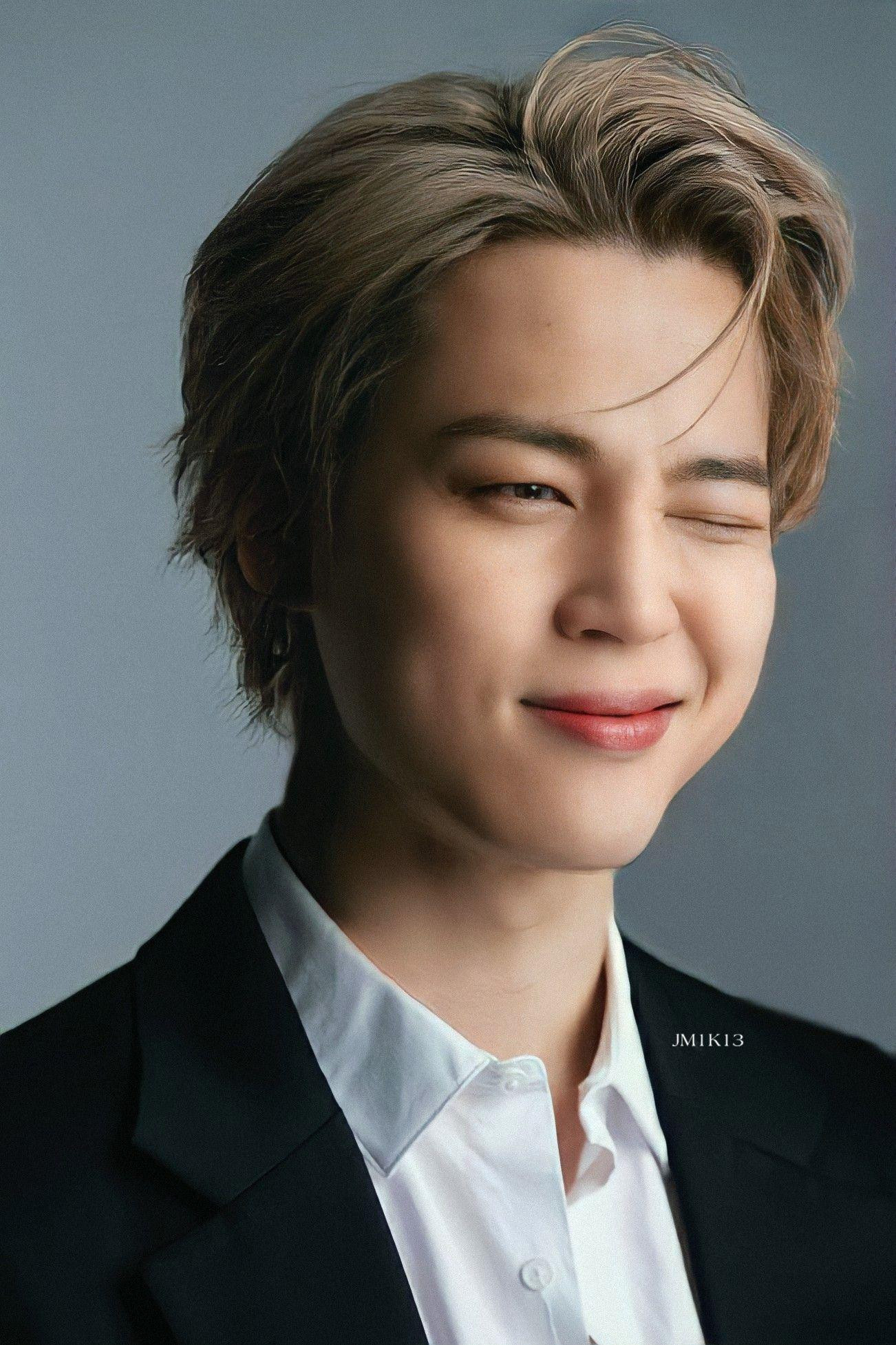 Jimin (BTS) xếp hạng 3. Jimin (BTS) xếp hạng 3.