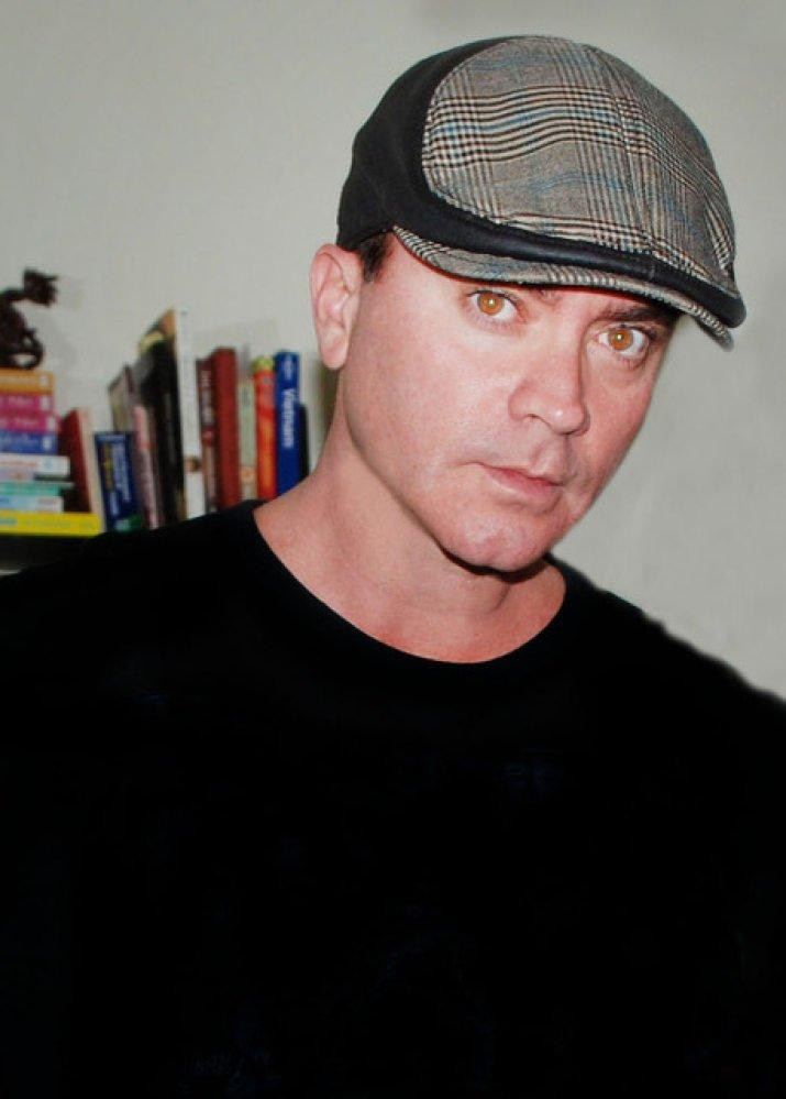 David Tadman không tin Lý Tiểu Long chết vì nghiện ma túy. David Tadman không tin Lý Tiểu Long chết vì nghiện ma túy.