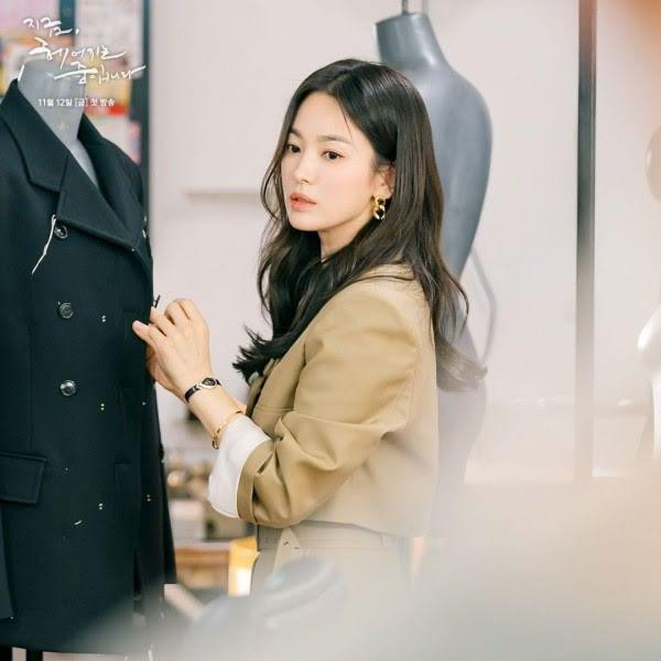 Song Hye Kyo trong “Now We Are Breaking Up”.