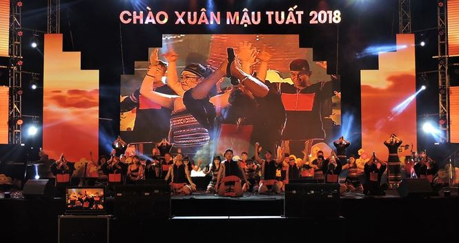 Chào năm mới Mậu Tuất 2018 ảnh 23