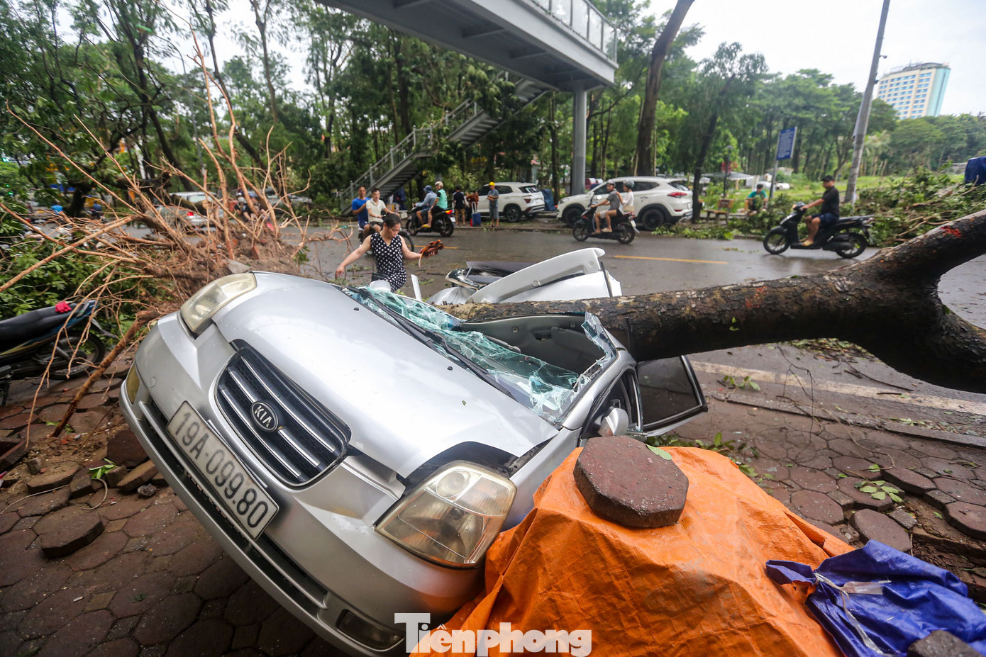 Nhiều tài sản của người dân bị thiệt hại sau bão Yagi.