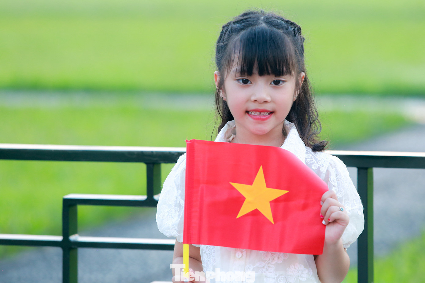 Trẻ em nhiều lứa tuổi được phụ huynh đưa đến đây trong dịp lễ Quốc khánh 2/9 năm nay.