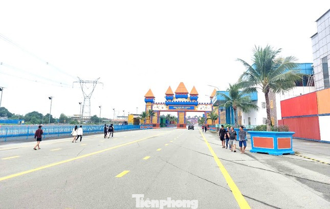 KDL Đại Nam nơi bà Nguyễn Phương Hằng điều hành. KDL Đại Nam nơi bà Nguyễn Phương Hằng điều hành.