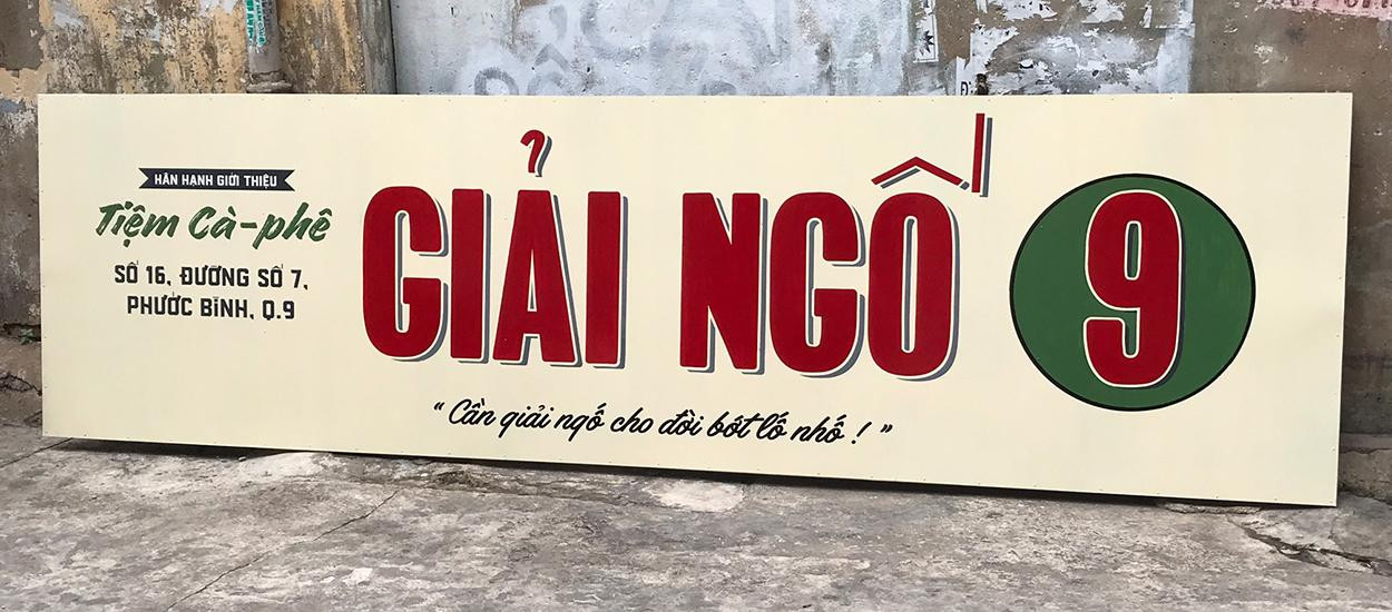 Thời gian gần đây tại TPHCM, việc sử dụng bảng hiệu vẽ tay mang phong cách xưa đang dần xuất hiện trở lại và được nhiều người yêu thích. Thời gian gần đây tại TPHCM, việc sử dụng bảng hiệu vẽ tay mang phong cách xưa đang dần xuất hiện trở lại và được nhiều người yêu thích.