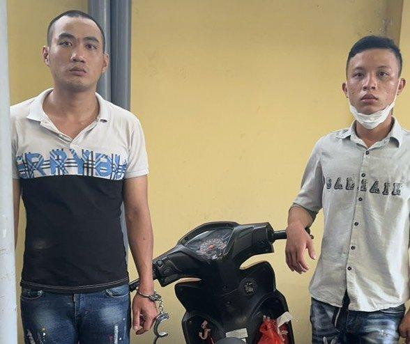 Trần Tuấn Hưng, Thái Văn Hậu cùng chiếc xe máy là phương tiện gây án.