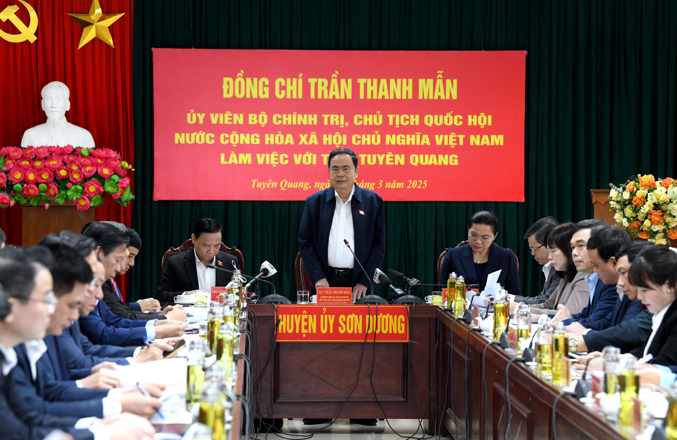 Chủ tịch Quốc hội Trần Thanh Mẫn làm việc với Ban Thường vụ Tỉnh ủy Tuyên Quang. Ảnh: Cổng thông tin điện tử Quốc hội.