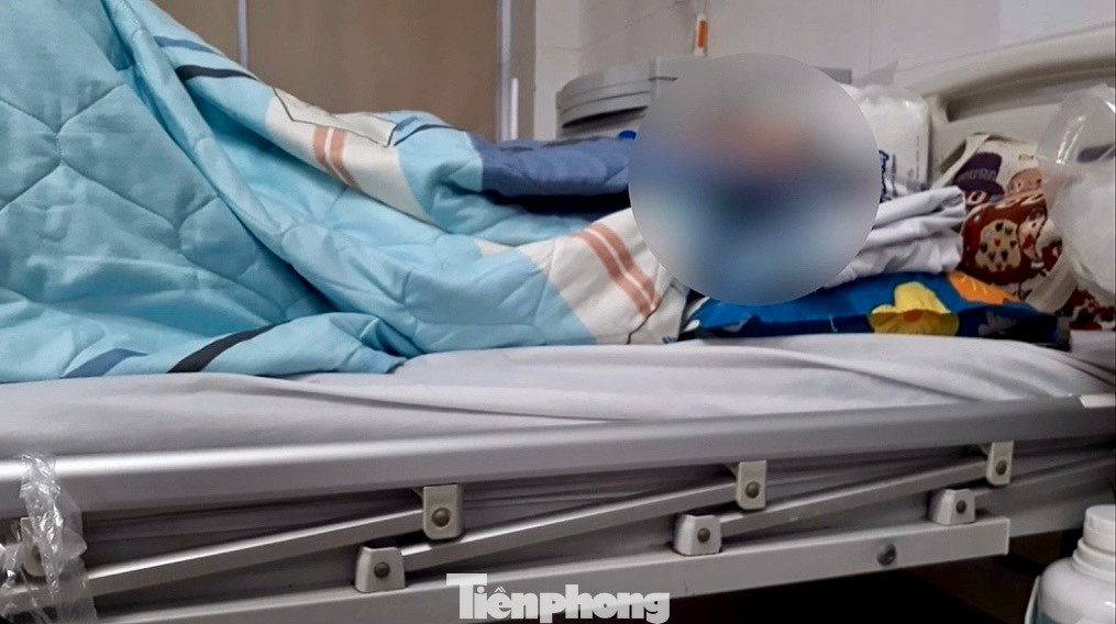 Bệnh nhân than thở vì thiếu nước nóng sinh hoạt.