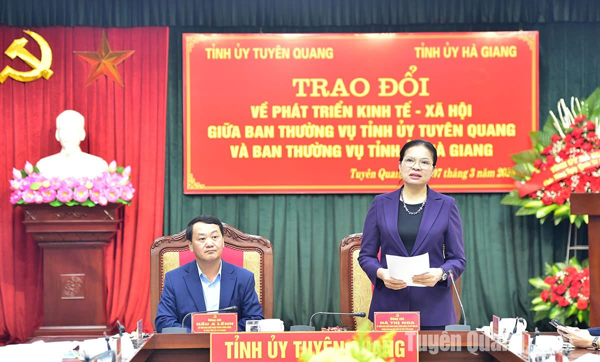 Bí thư Tỉnh ủy Hà Thị Nga phát biểu tại buổi làm việc. Ảnh: Báo Tuyên Quang Bí thư Tỉnh ủy Hà Thị Nga phát biểu tại buổi làm việc. Ảnh: Báo Tuyên Quang