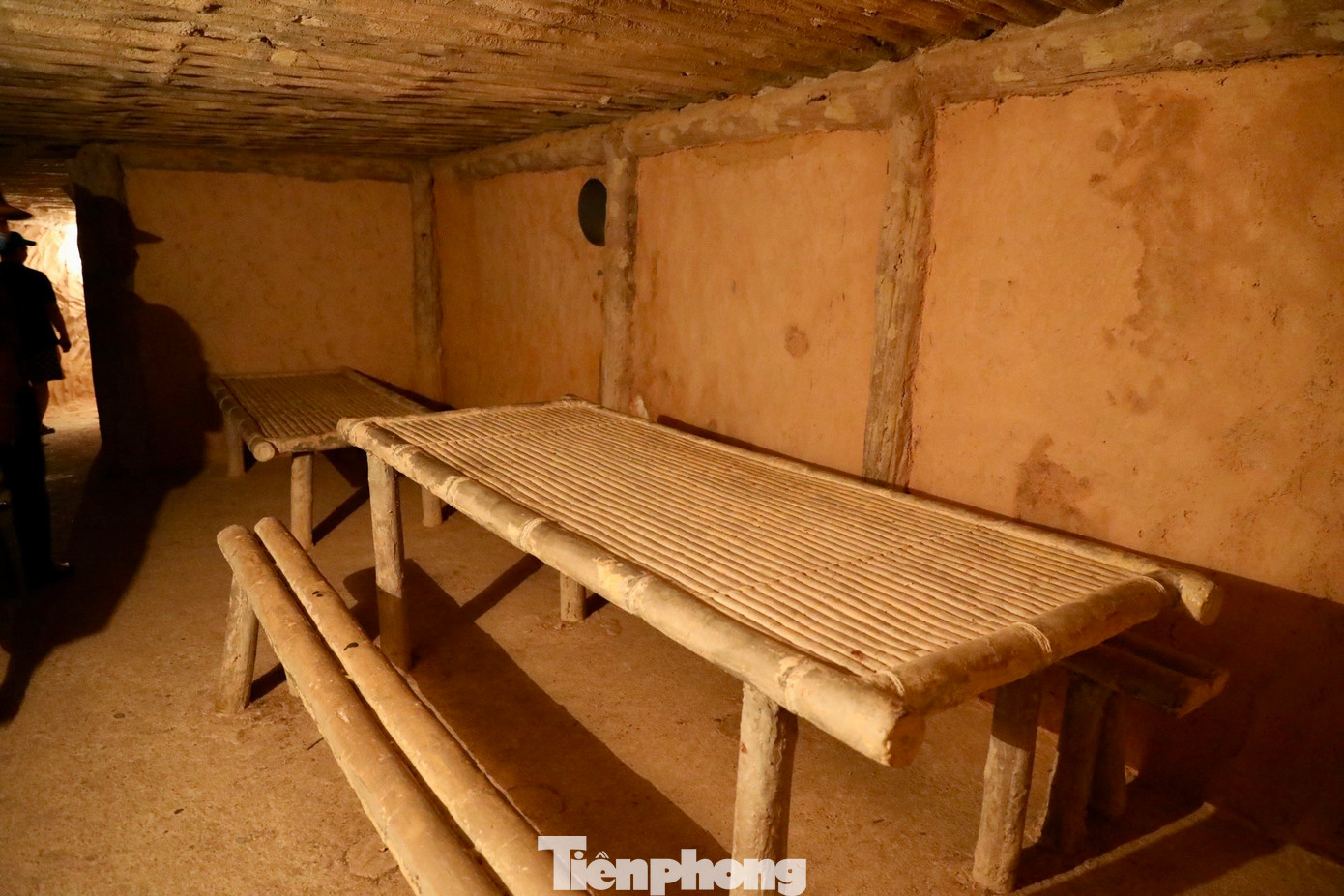 Trong 105 ngày hoạt động, Sở Chỉ huy Chiến dịch Điện Biên Phủ đã phát ra những chỉ thị, mệnh lệnh tấn công có tính chất quyết định, đập tan toàn bộ tập đoàn cứ điểm bất khả xâm phạm của quân Pháp, làm nên Chiến thắng Điện Biên Phủ “lừng lẫy năm châu, chấn động địa cầu”.