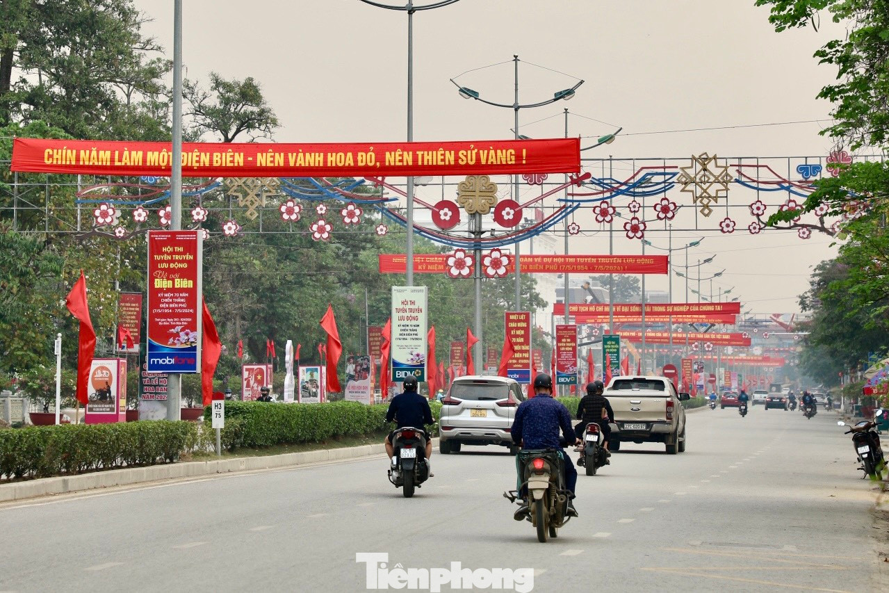 Dịp kỷ niệm 70 năm Chiến thắng Điện Biên Phủ sẽ diễn ra nhiều hoạt động thu hút du khách. Đặc biệt, trong ngày 7/5 sẽ diễn ra màn diễu binh, diễu hành. Đây là màn trình diễn được nhiều người chờ đón.