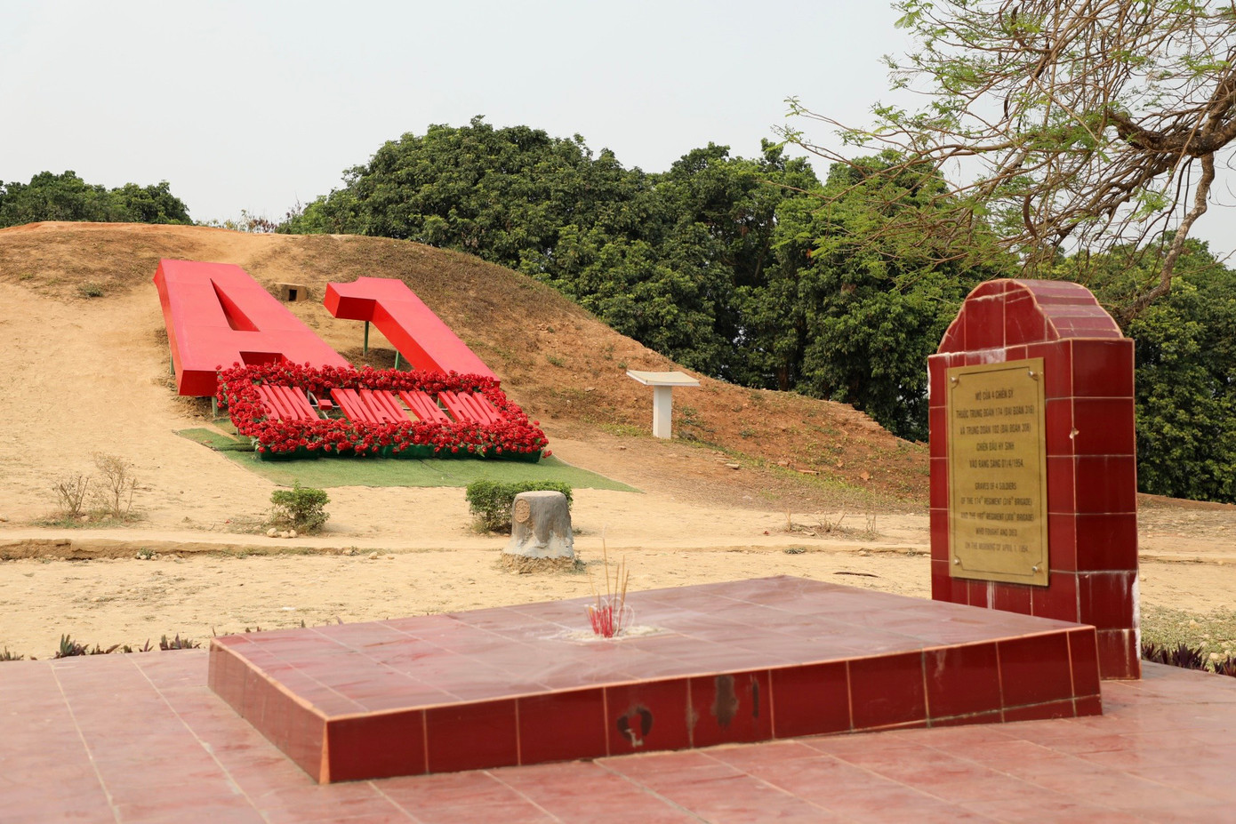 Chiến dịch Điện Biên Phủ kéo dài 56 ngày đêm nhưng riêng thời gian đánh đồi A1 của quân ta đã mất 39 ngày đêm. Quân địch bố trí nhiều binh lực, hỏa lực lợi hại trong các công sự kiên cố. Nhưng với ý chí quyết chiến, quyết thắng, quân ta đã làm chủ hoàn toàn cứ điểm A1 vào 4h sáng ngày 7/5/1954, mở toang cửa tiến thẳng vào trung tâm tập đoàn cứ điểm Điện Biên Phủ.