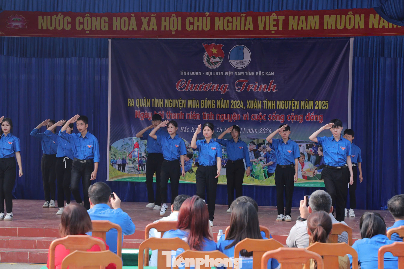 Ngày 15/11, Tỉnh đoàn Bắc Kạn tổ chức Lễ ra quân chương trình “Tình nguyện mùa Đông 2024 và Xuân tình nguyện 2025” tại Trường Tiểu học và THCS xã Sơn Thành, huyện Na Rì.