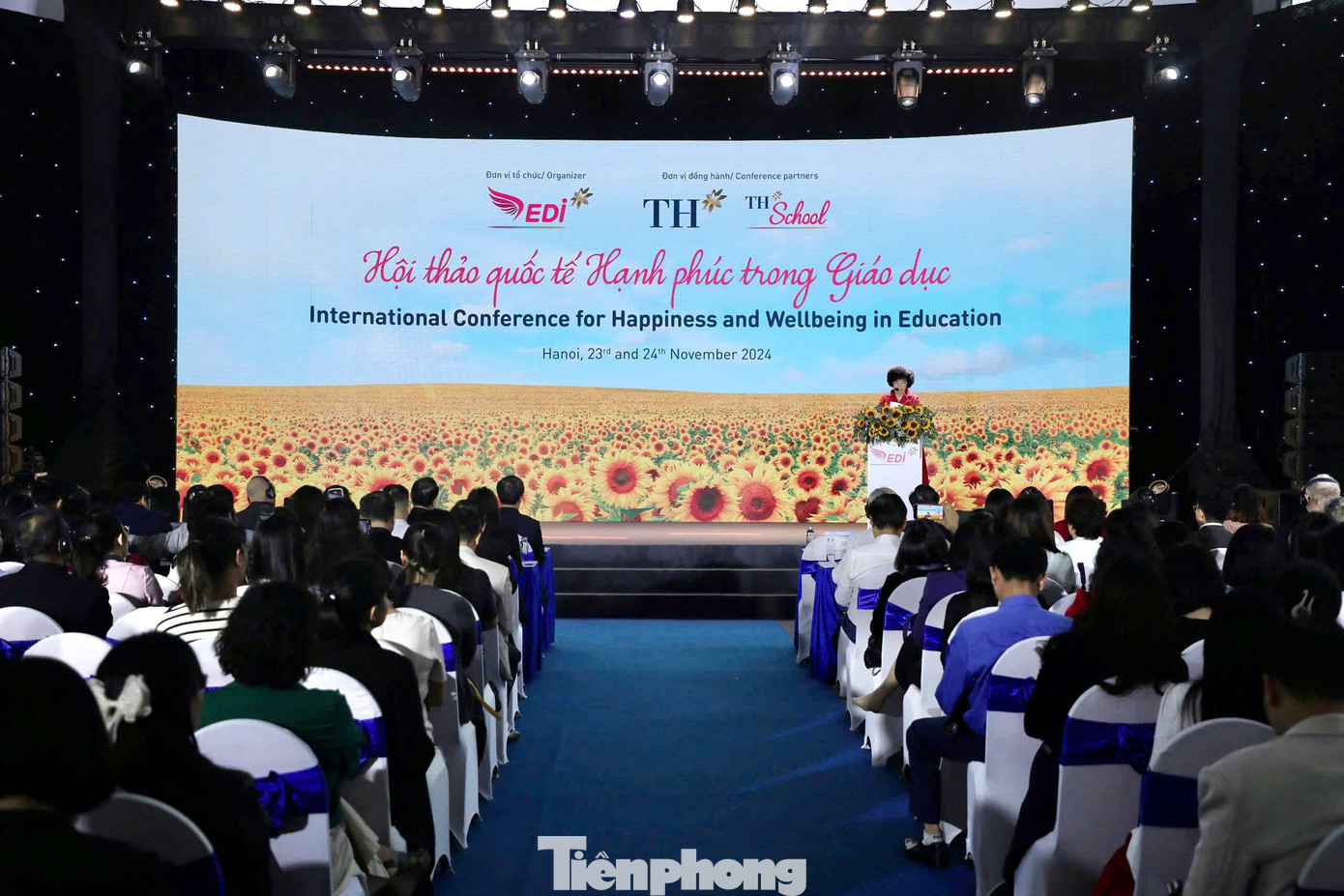 Hội thảo quốc tế “Hạnh phúc trong giáo dục” thu hút sự tham gia của nhiều chuyên gia trong và ngoài nước. Hội thảo quốc tế “Hạnh phúc trong giáo dục” thu hút sự tham gia của nhiều chuyên gia trong và ngoài nước.