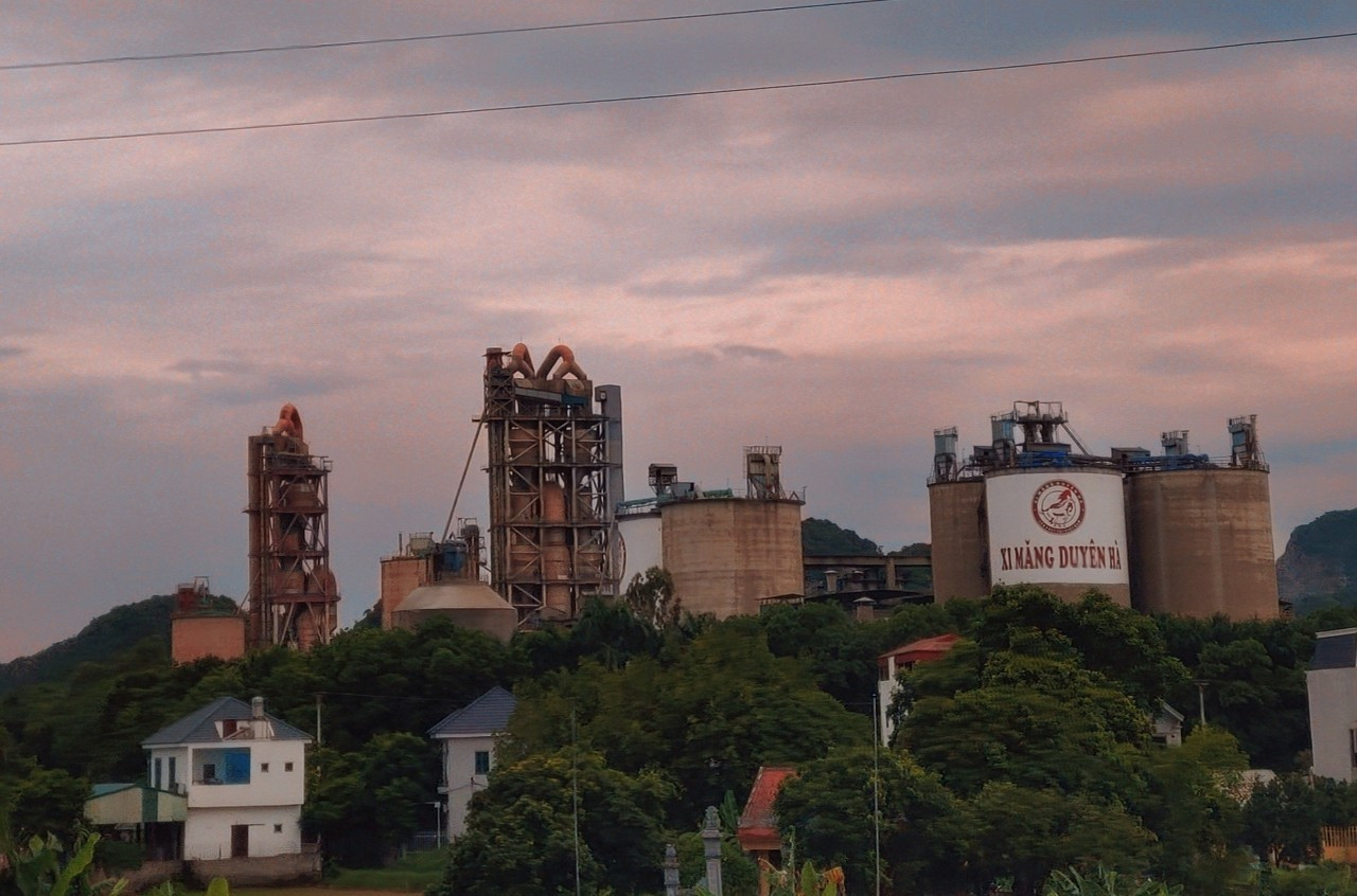 Nhà máy xi măng Duyên Hà tại Ninh Bình.