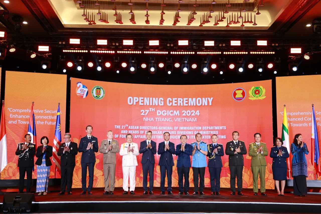 Các đại biểu tại Hội nghị. Ảnh: T.N. Các đại biểu tại Hội nghị. Ảnh: T.N.