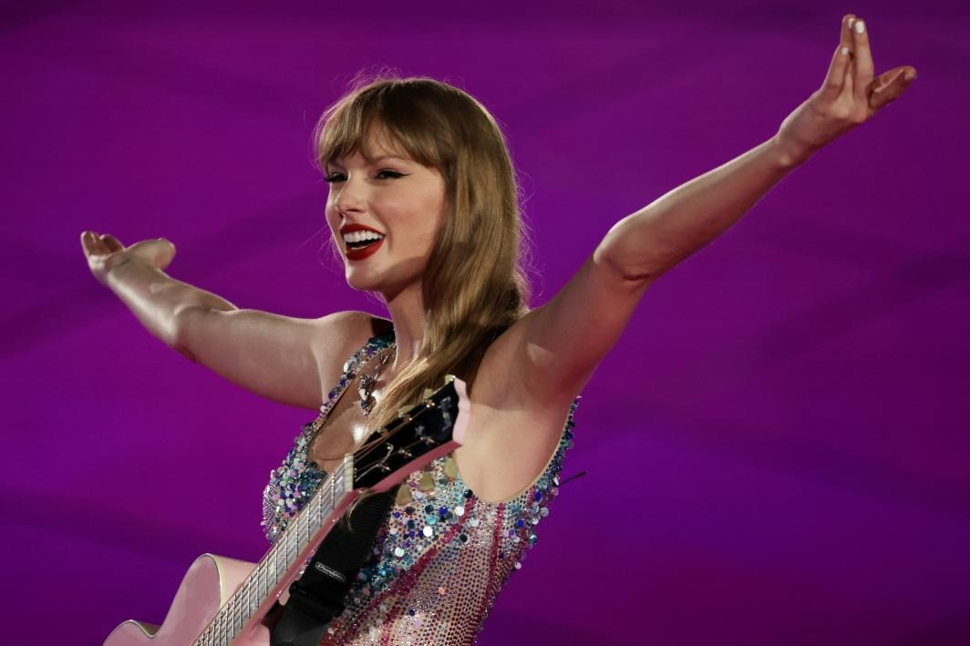 Taylor Swift kết thúc chuyến lưu diễn ở Singapore vào tối 9/3. Ảnh: Getty Images.