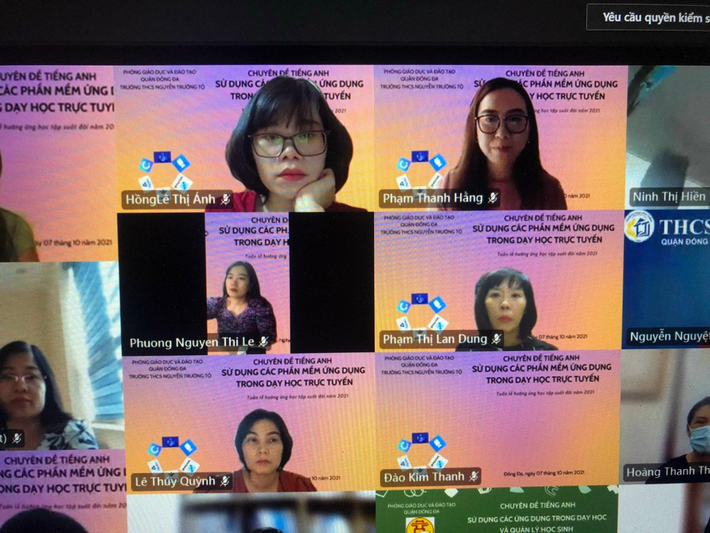 Tiết học “Chuyển đổi số trong việc sử dụng các ứng dụng dạy học trực tuyến với môn Tiếng Anh" nhận được sự đánh giá cao của các chuyên viên Phòng Giáo dục quận Đống Đa vì sự sáng tạo và dễ áp dụng.