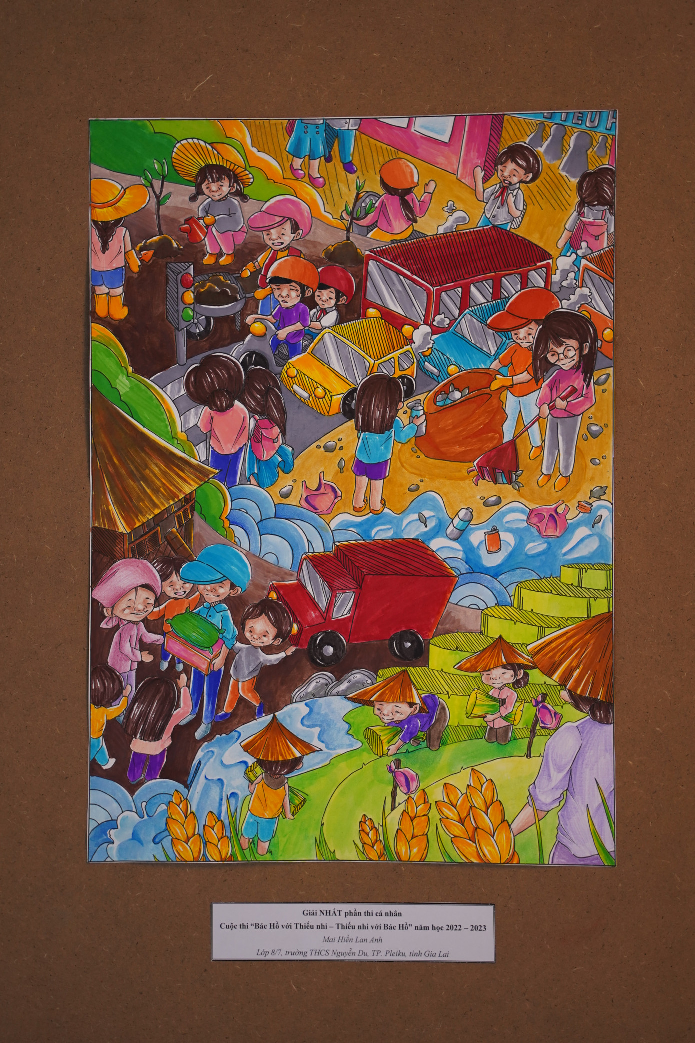 Mỗi bức tranh trong cuộc thi mang màu sắc tươi sáng, thể hiện những điều tốt đẹp của các mầm non tương lai.