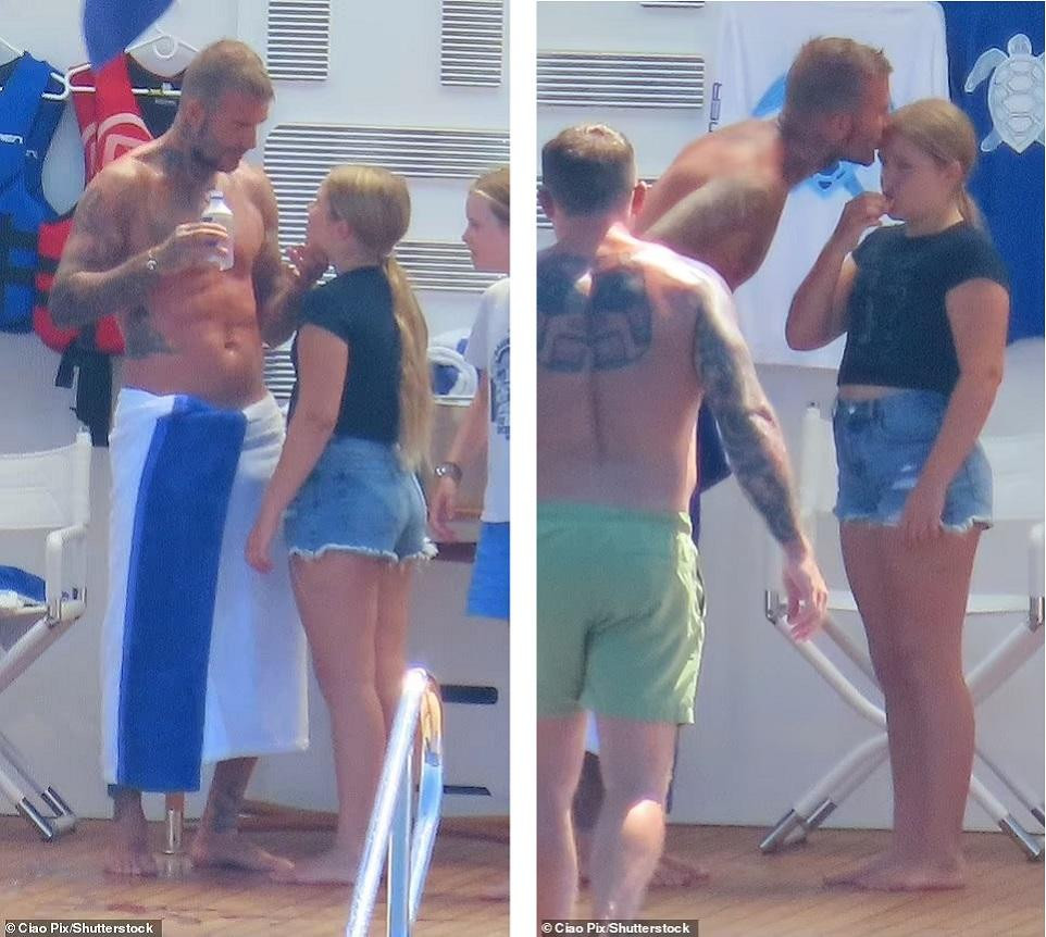 Harper Seven cũng có mặt trong chuyến đi. Cô bé phổng phao thấy rõ ở tuổi 11. Tuy nhiên, trong mắt Beckham, cô bé vẫn mãi là con gái út bé nhỏ, cần được chiều chuộng.