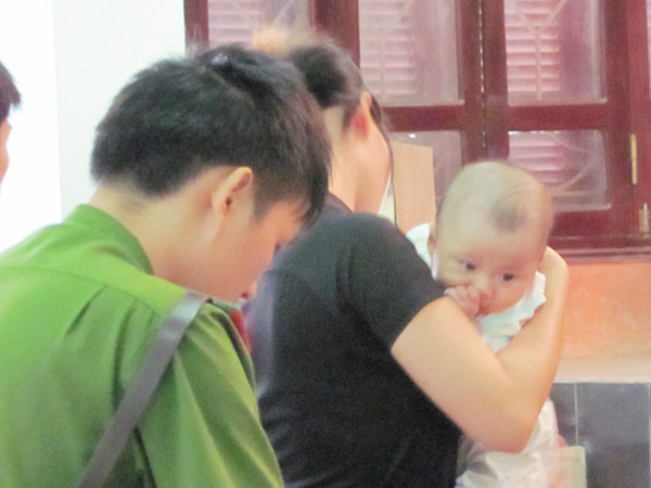 Bị cáo Hà bị kéo vào vòng tội lỗi, ra tòa lĩnh án Ảnh: Duy Chiến